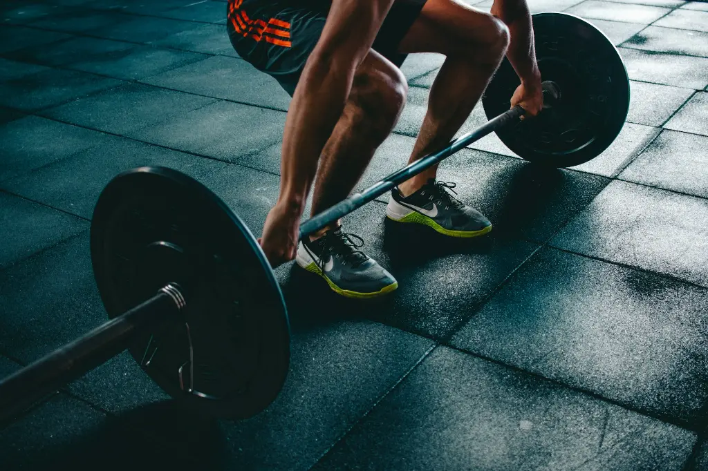 unsplash_WvDYdXDzkhs_gym.webp